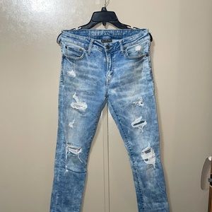 Blue skinny ripped jeans